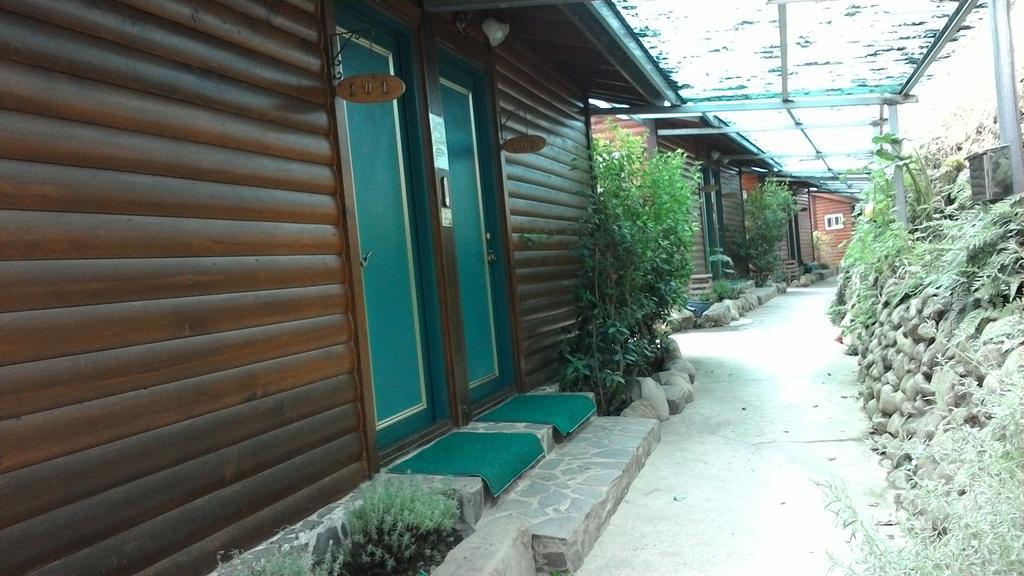 Qing Jing Xiao Taiyang Jingguan Homestay Renai Exteriör bild