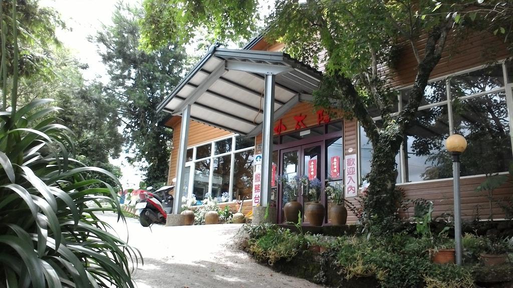 Qing Jing Xiao Taiyang Jingguan Homestay Renai Exteriör bild