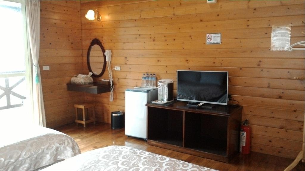 Qing Jing Xiao Taiyang Jingguan Homestay Renai Exteriör bild